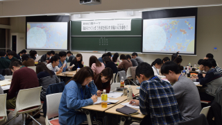RSS同士で思いを共有しあうミーティングの様子